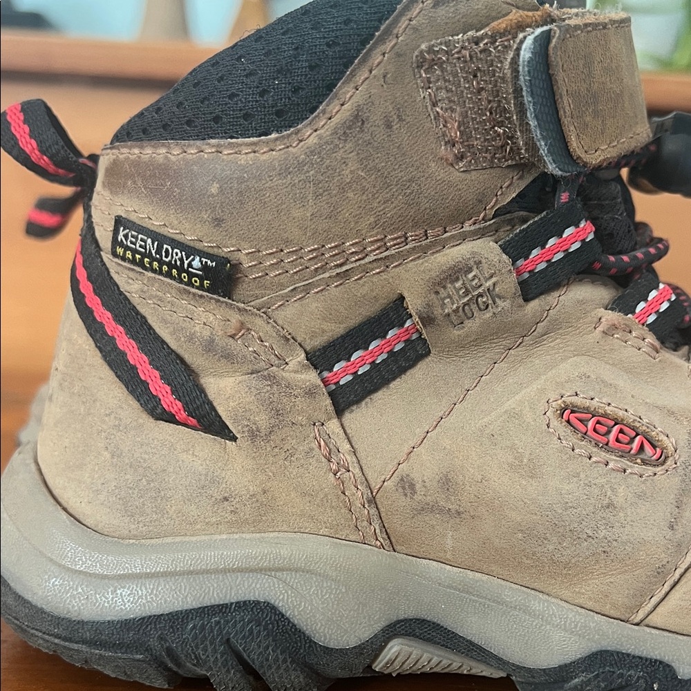 Keen Ridge Flex Waterproof Hiking Boot Kids' Tan and Black Size 10 - Picture 8 of 12